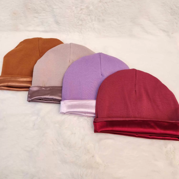 The Extra Benefits of Satin-Lined Jersey Beanies for Baby Haircare