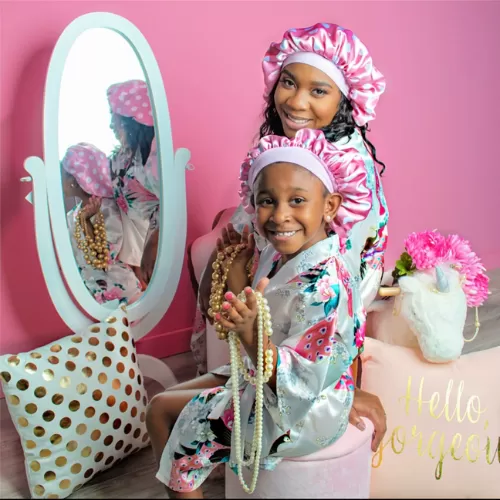 5 Reasons Why Baby Satin Bonnets Make the Perfect Christmas Gift for Little Ones | Christmas Gift Baby Satin Bonnets
